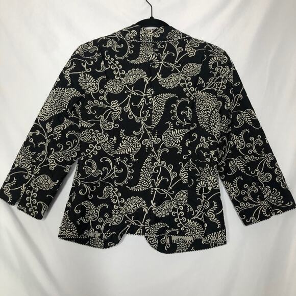 Cabi Black & White Paisley Blazer Single Button Womens 4 Cropped Fitted Jacket - Picture 7 of 8